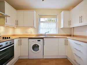 Modern kitchen- click for photo gallery